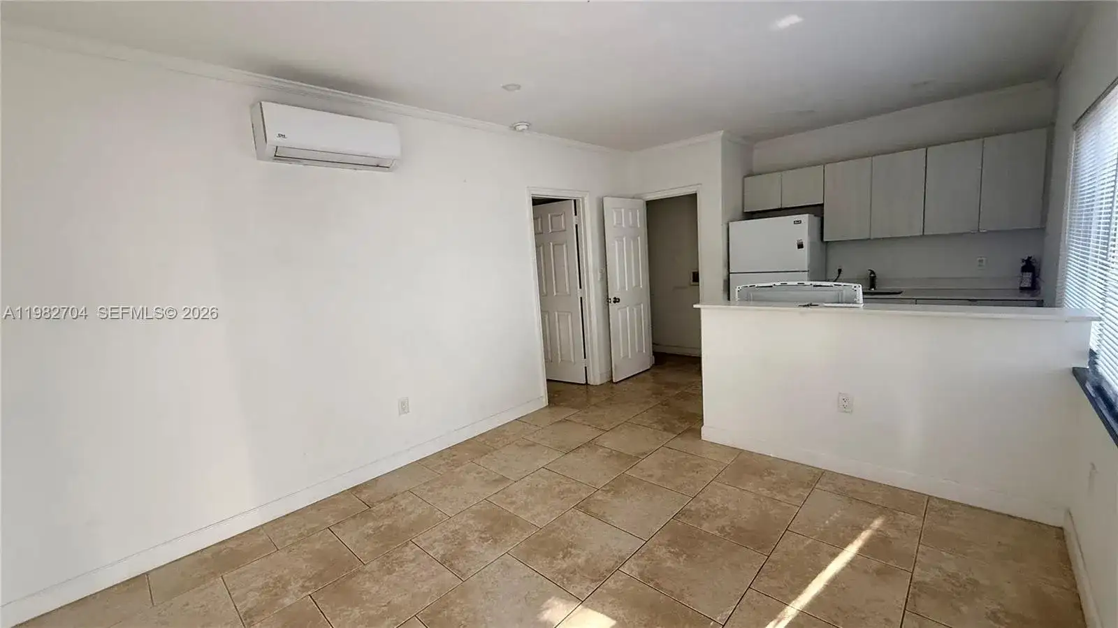 572 NE 67th St # 5, Miami FL 33138 photo 2