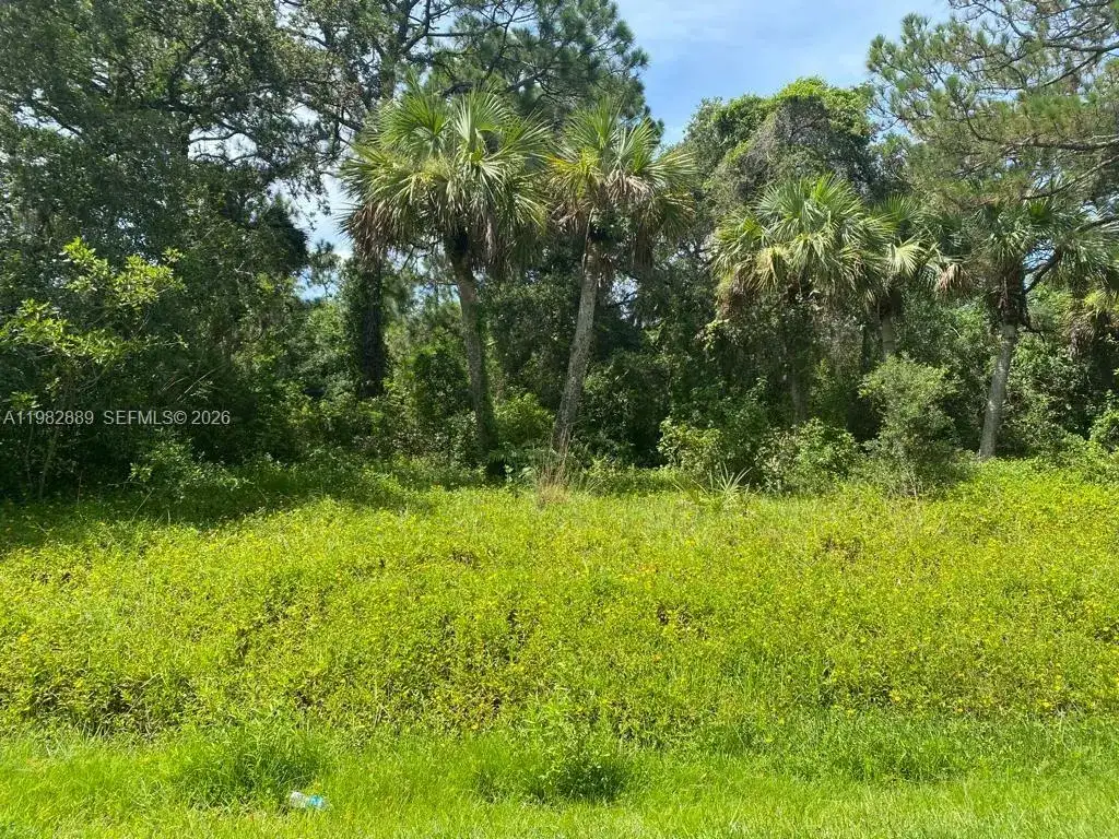 7901 Fort Walton Ave, Fort Pierce FL 34951 photo 4