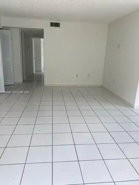 15475 SW 80th St # 15, Miami FL 33193 photo 3