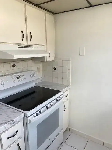 15475 SW 80th St # 15, Miami FL 33193 photo 5