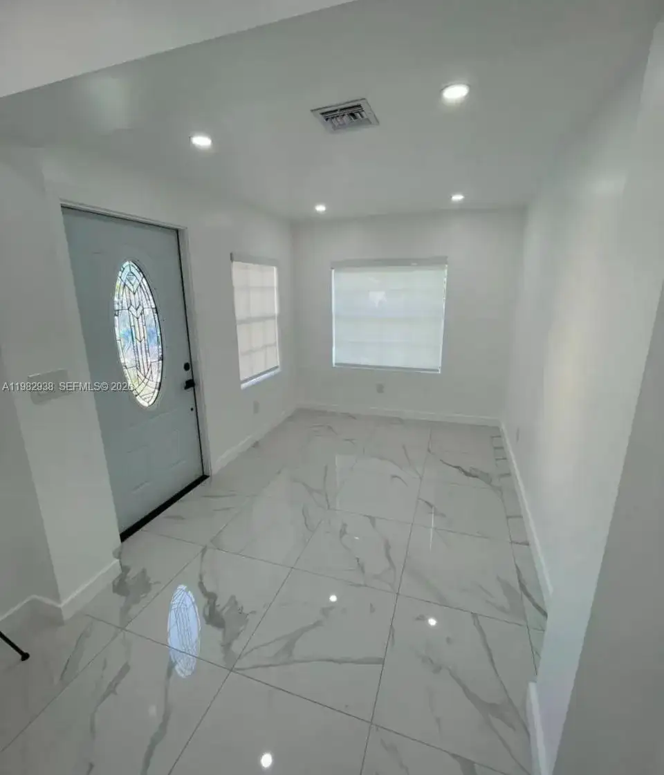 3161 NW 31st St # 3161, Miami FL 33142 photo 4