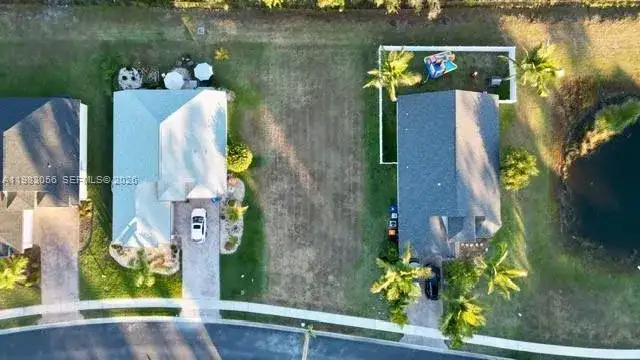 1570 SW 16th Ct SW, Vero Beach FL 32962 photo 5