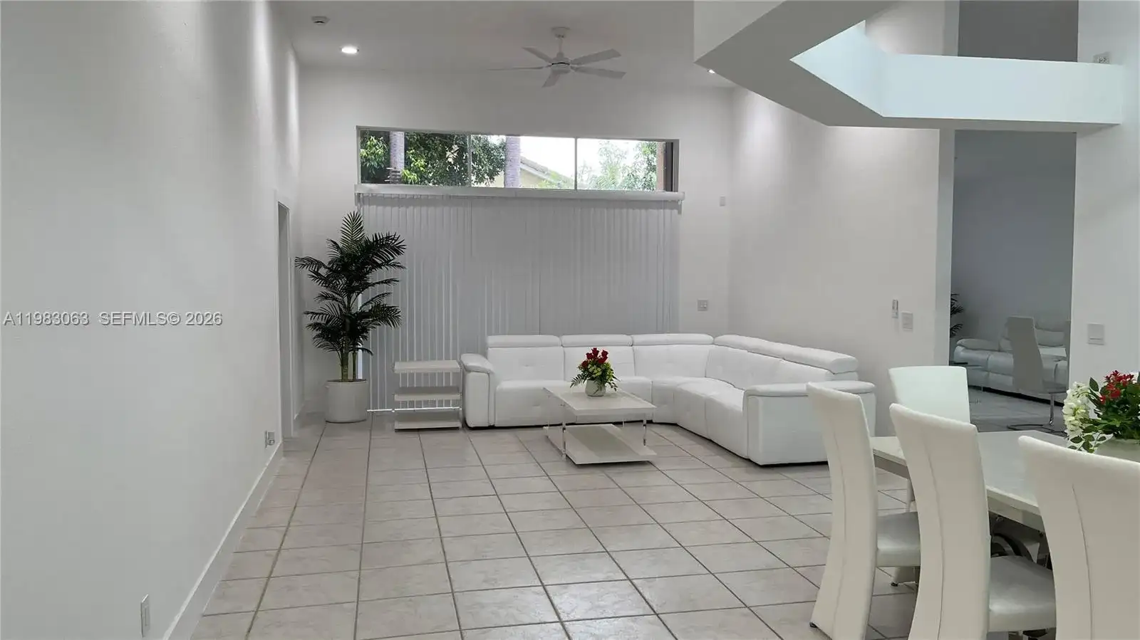 11581 SW 10th Ct, Pembroke Pines FL 33025 photo 5