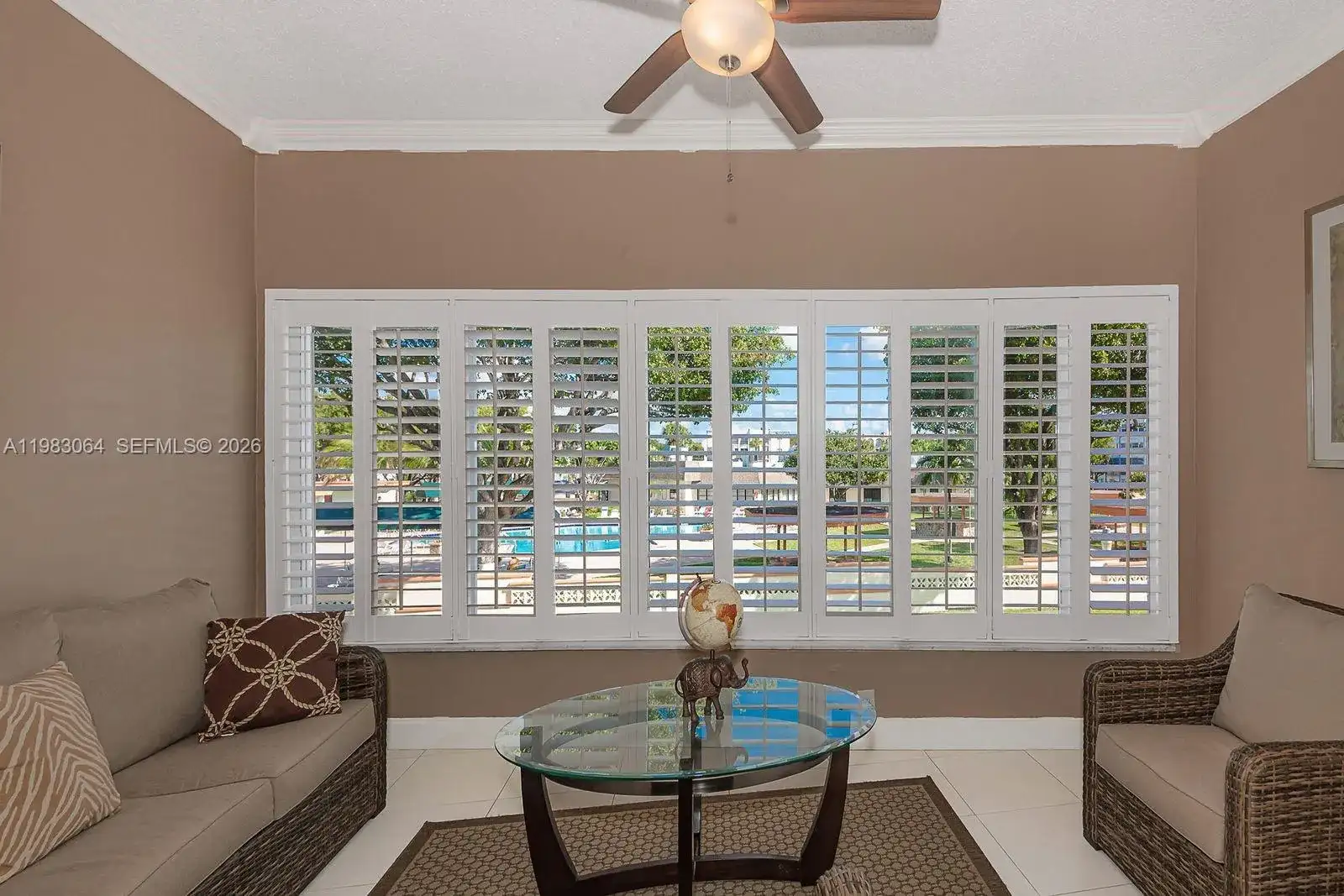 4270 NW 40th St # 201, Lauderdale Lakes FL 33319 photo 2