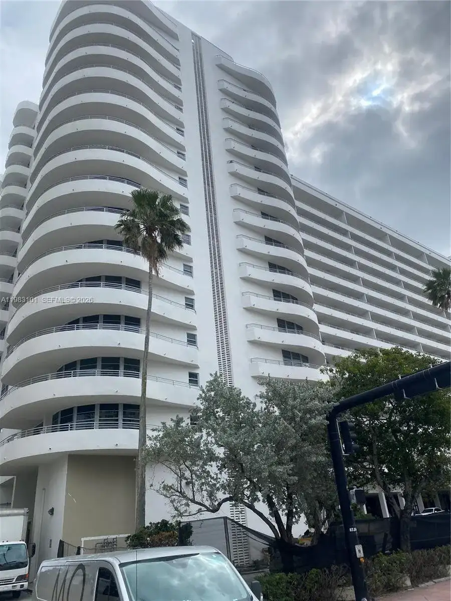 5555 Collins Ave # 17A, Miami Beach FL 33140 photo 3
