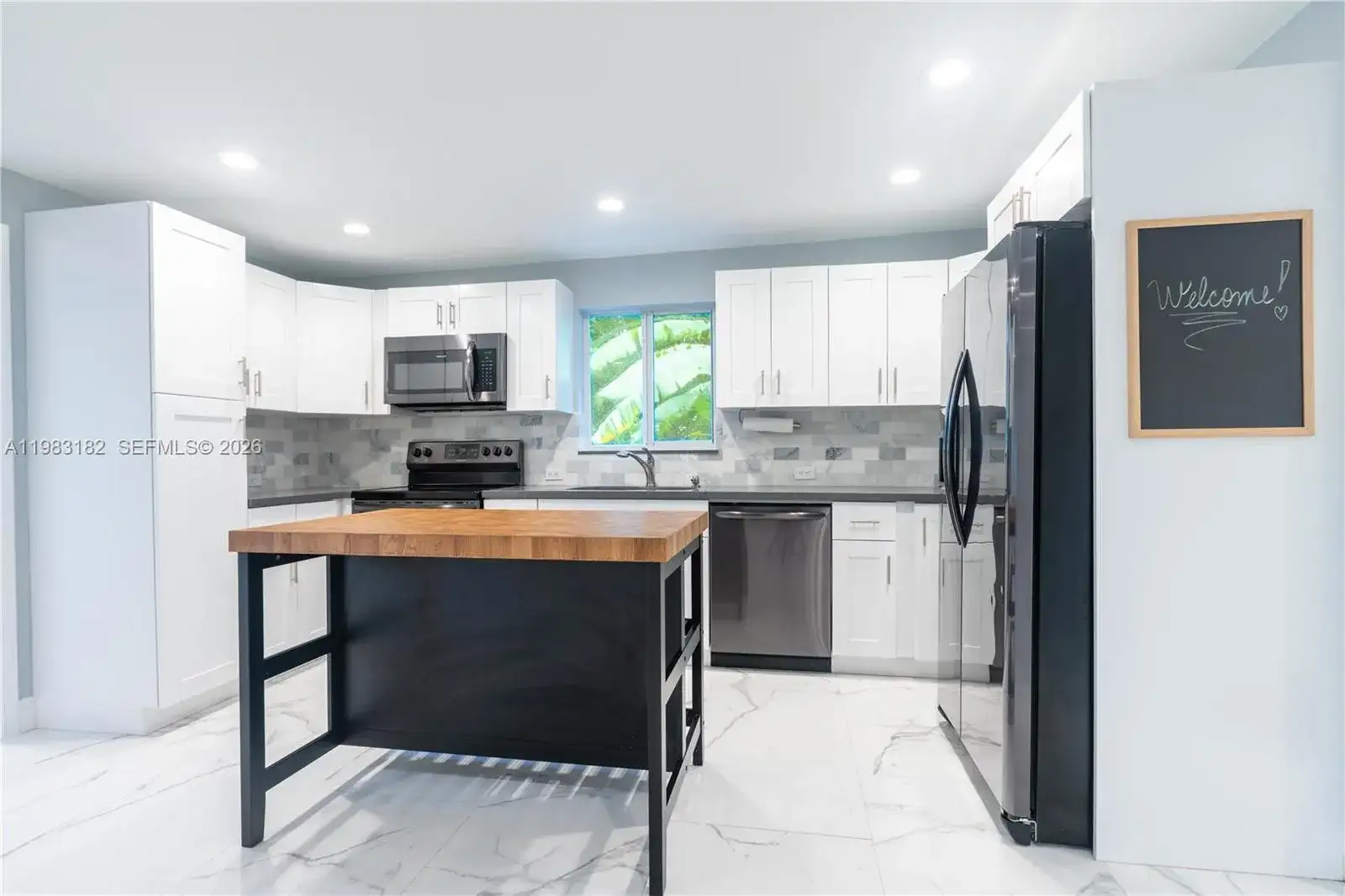 11 Judy Pl, Key Largo FL 33037 photo 4