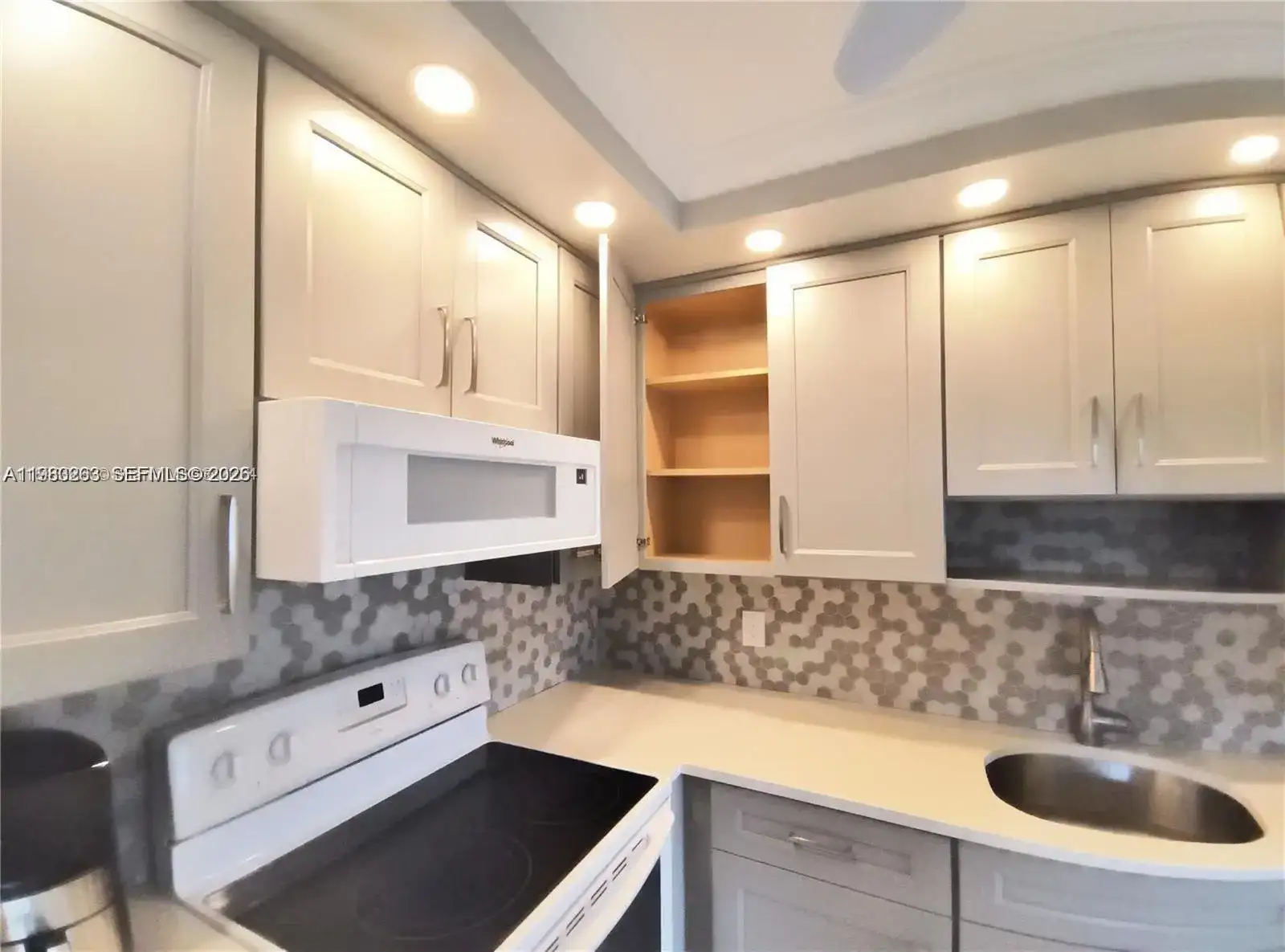 662 N Monaco N # 662, Delray Beach FL 33446 photo 3