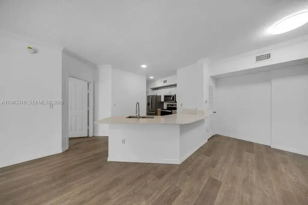 9172 Collins Ave # 212, Surfside FL 33154 photo 2