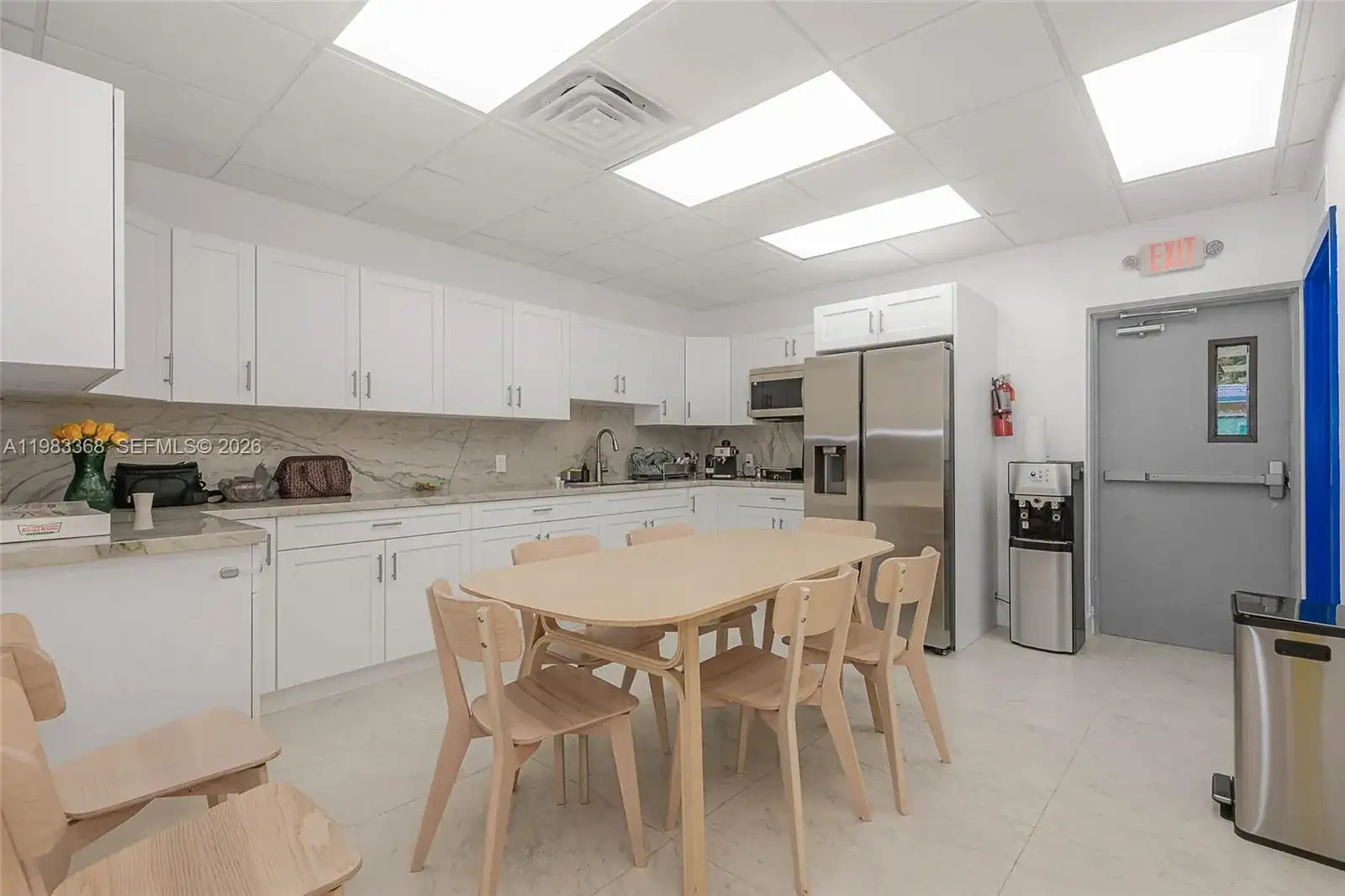 1992 E 4th Ave, Hialeah FL 33010 photo 5