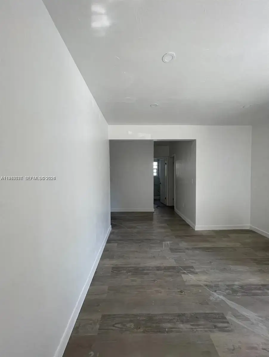 7600 Dickens Ave # 3, Miami Beach FL 33141 photo 3