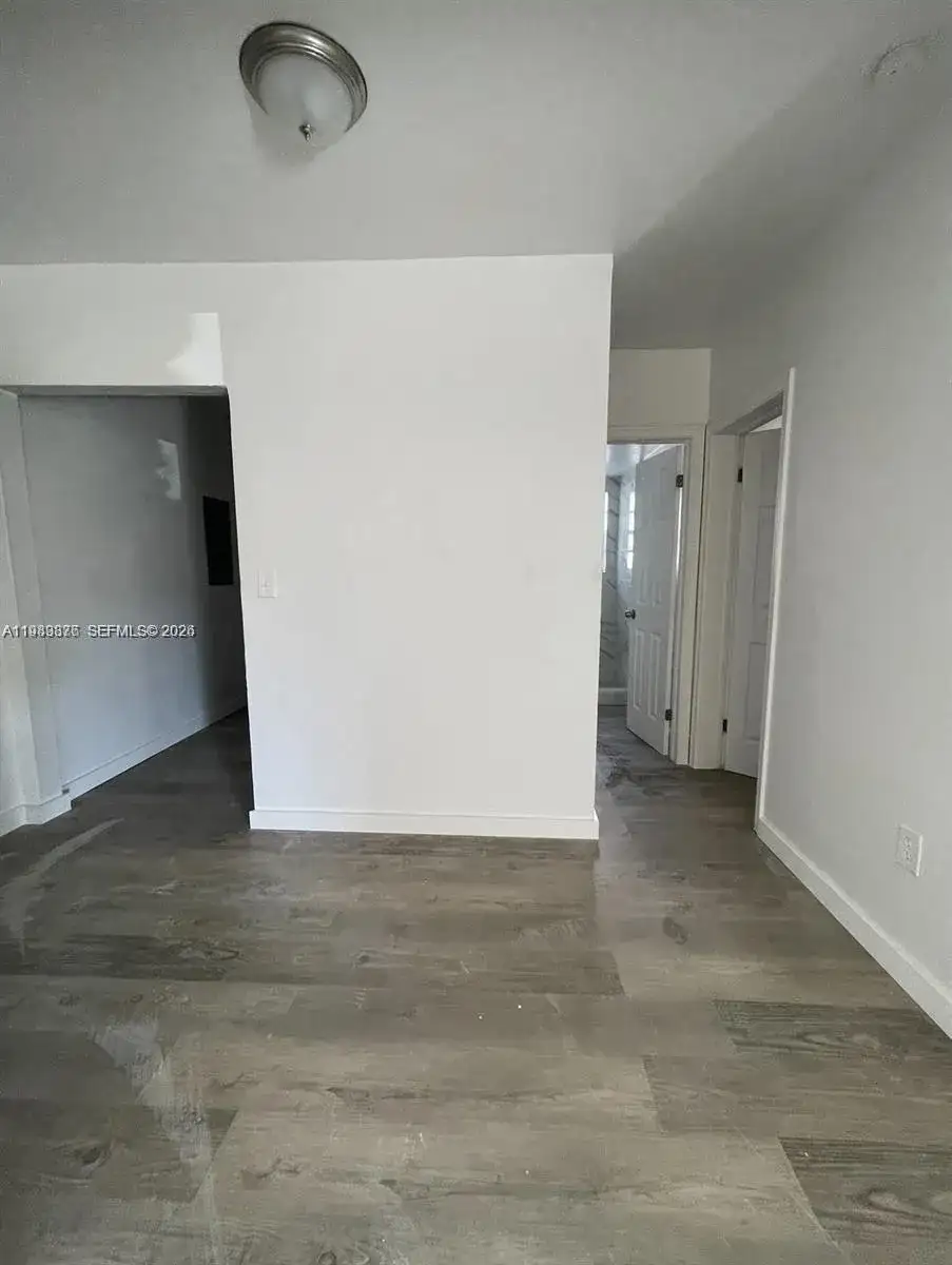 7600 Dickens Ave # 3, Miami Beach FL 33141 photo 4