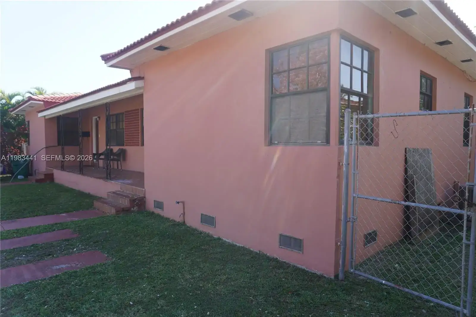 2660 SW 36th Ave, Miami FL 33133 photo 3