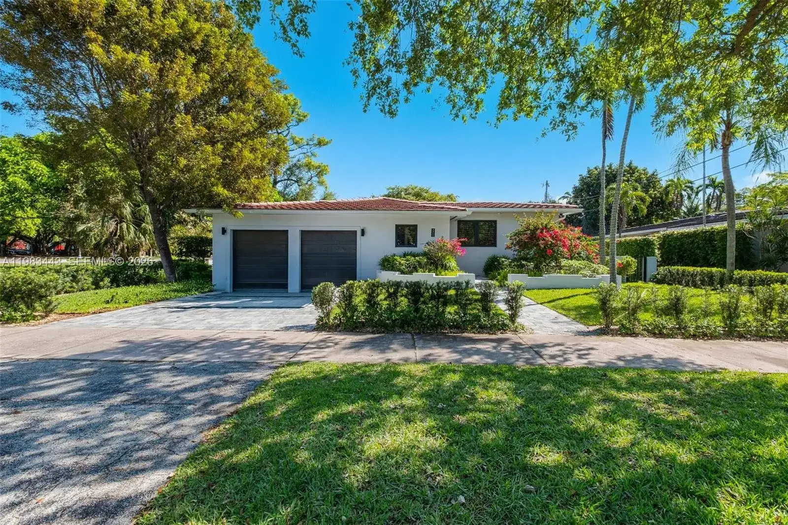 3411 Riviera Dr, Coral Gables FL 33134 photo 2