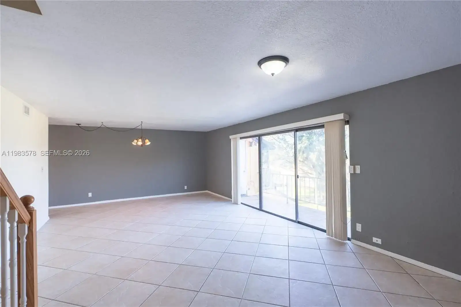 430 Commodore Dr # 314, Plantation FL 33325 photo 4
