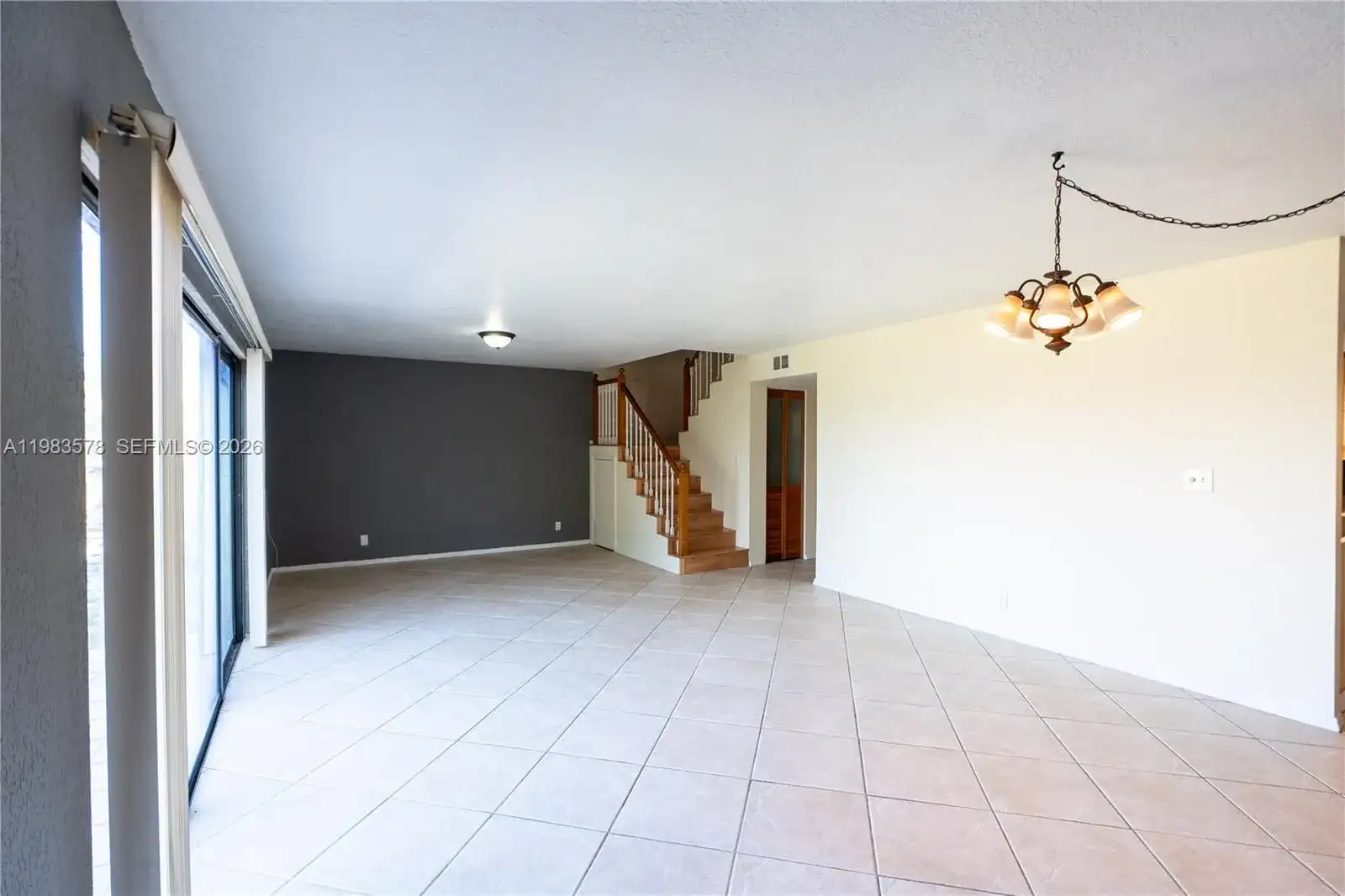 430 Commodore Dr # 314, Plantation FL 33325 photo 5