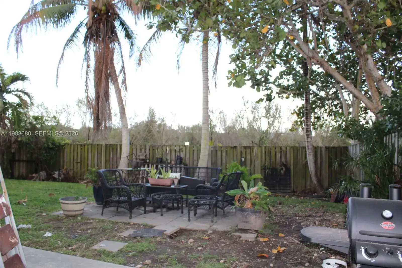 9818 SW 222nd Ter, Cutler Bay FL 33190 photo 5