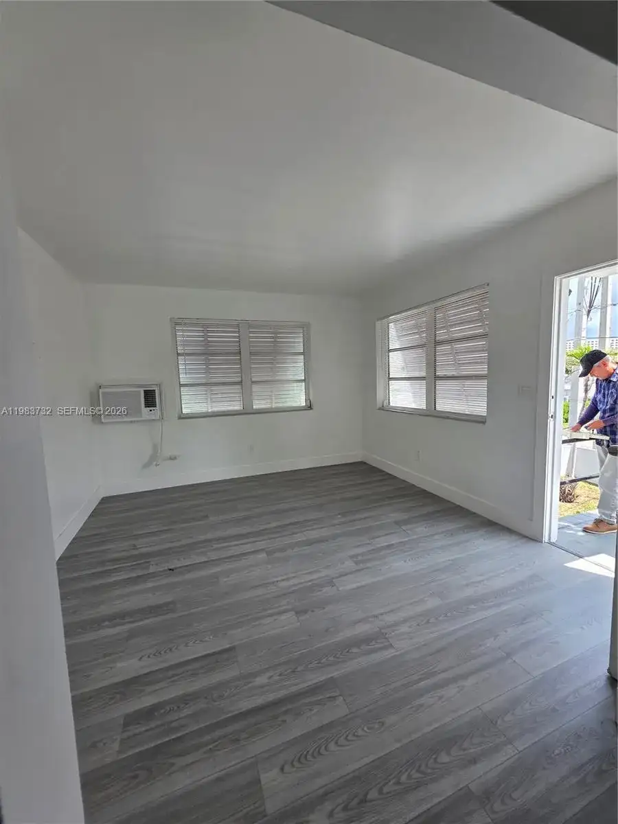 71 Esplanade Dr # D, Miami Springs FL 33166 photo 4