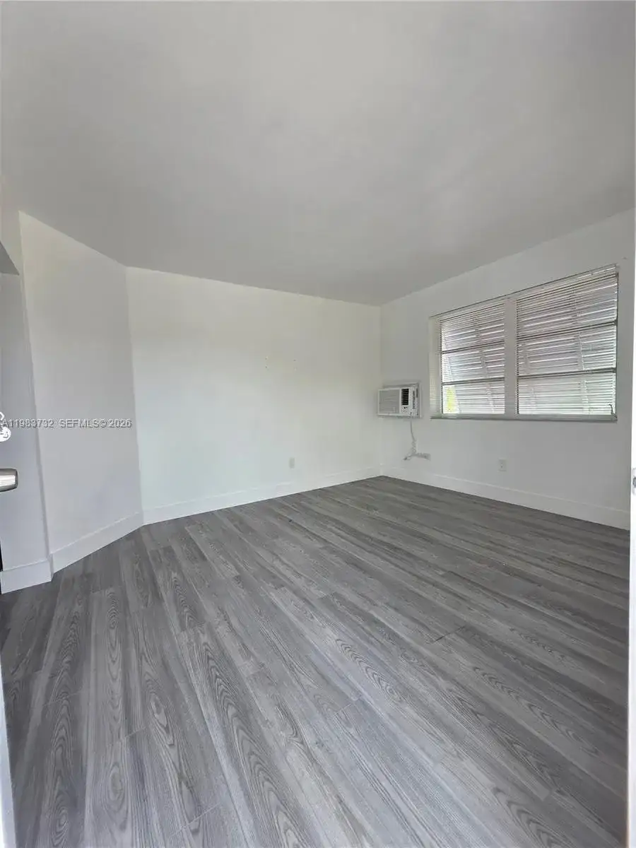 71 Esplanade Dr # D, Miami Springs FL 33166 photo 5
