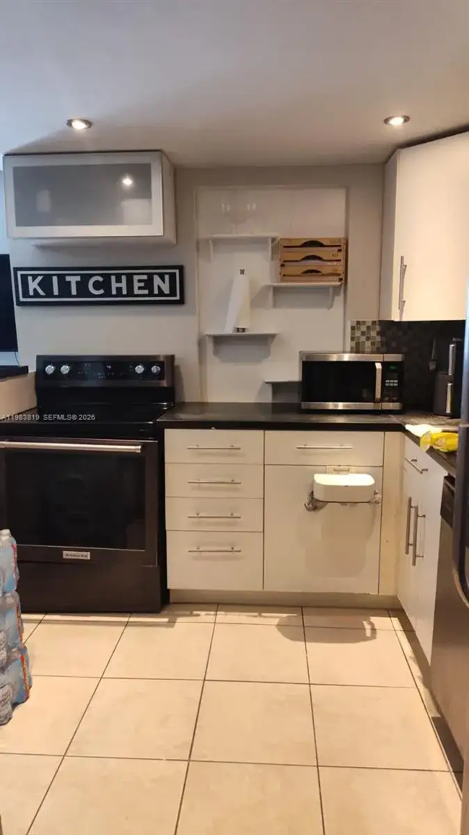 200 177 DR # 115, Sunny Isles Beach FL 33160 photo 3