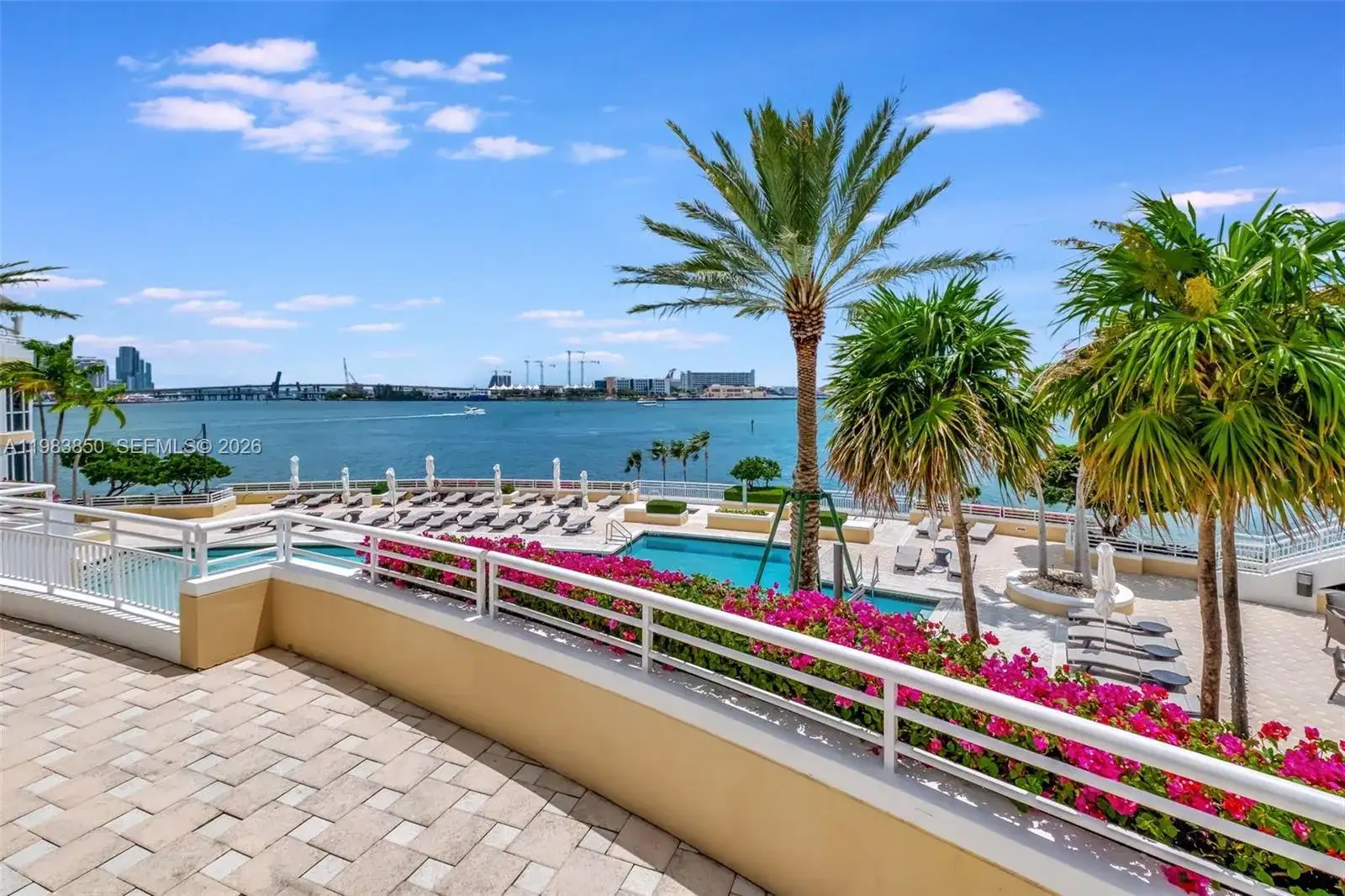 848 Brickell Key Dr # 2602, Miami FL 33131 photo 2