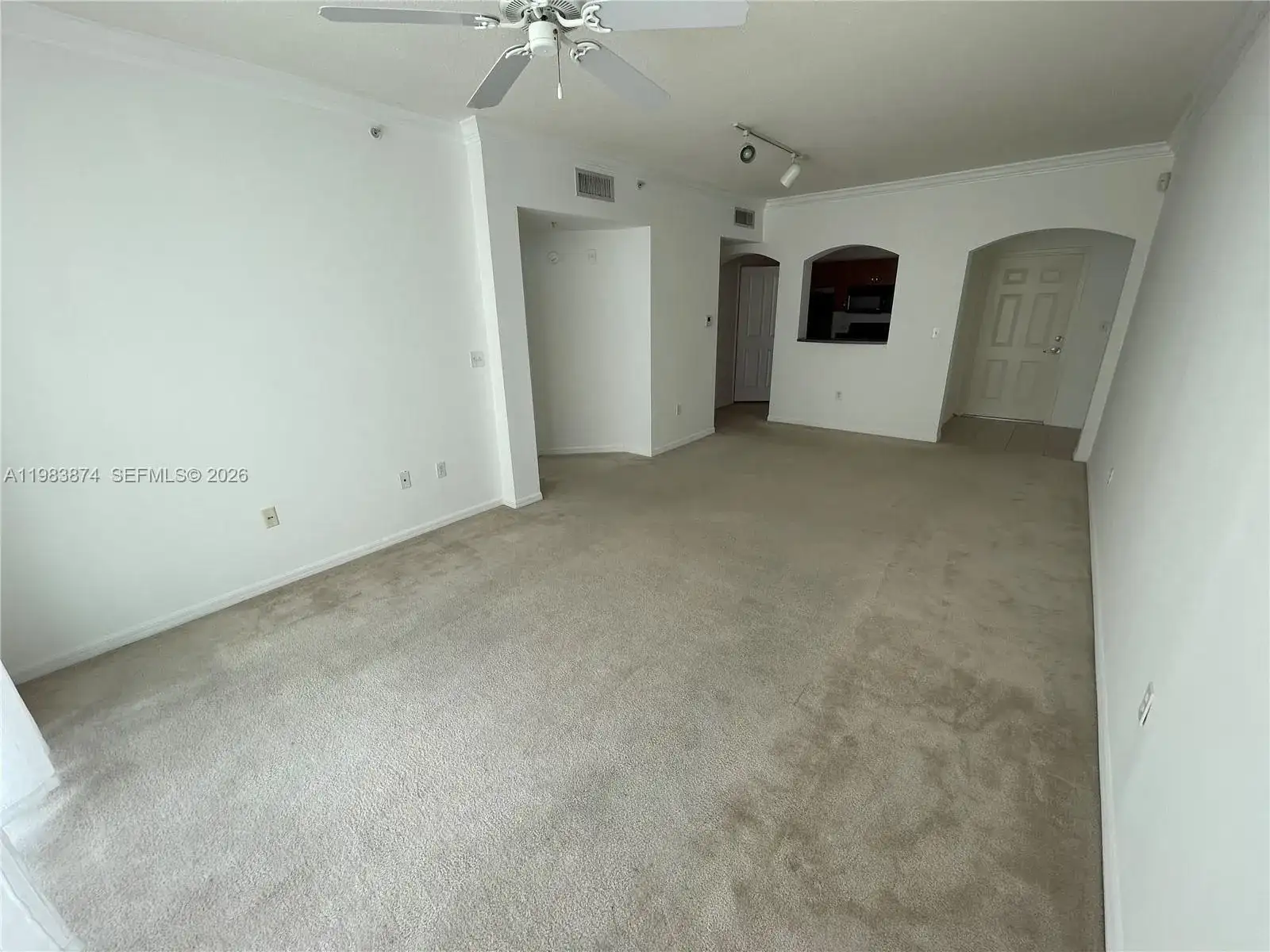 9172 Collins Ave # 303, Surfside FL 33154 photo 2
