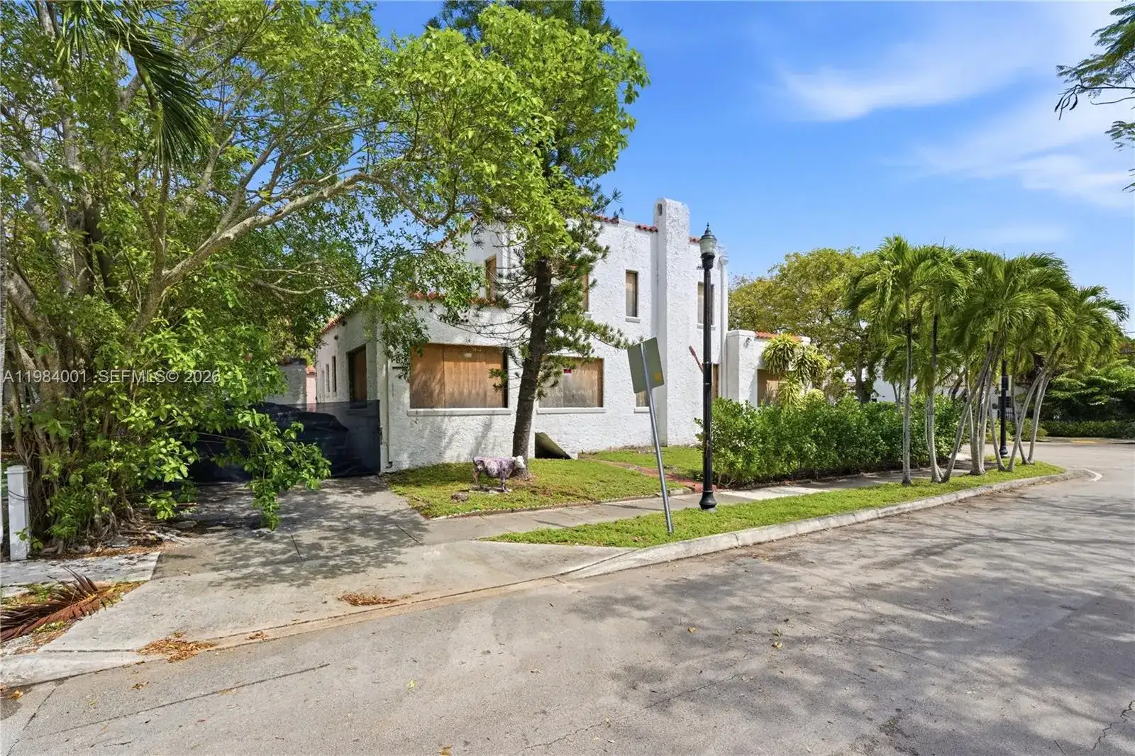 4400 NE 1st Ave, Miami FL 33137 photo 2