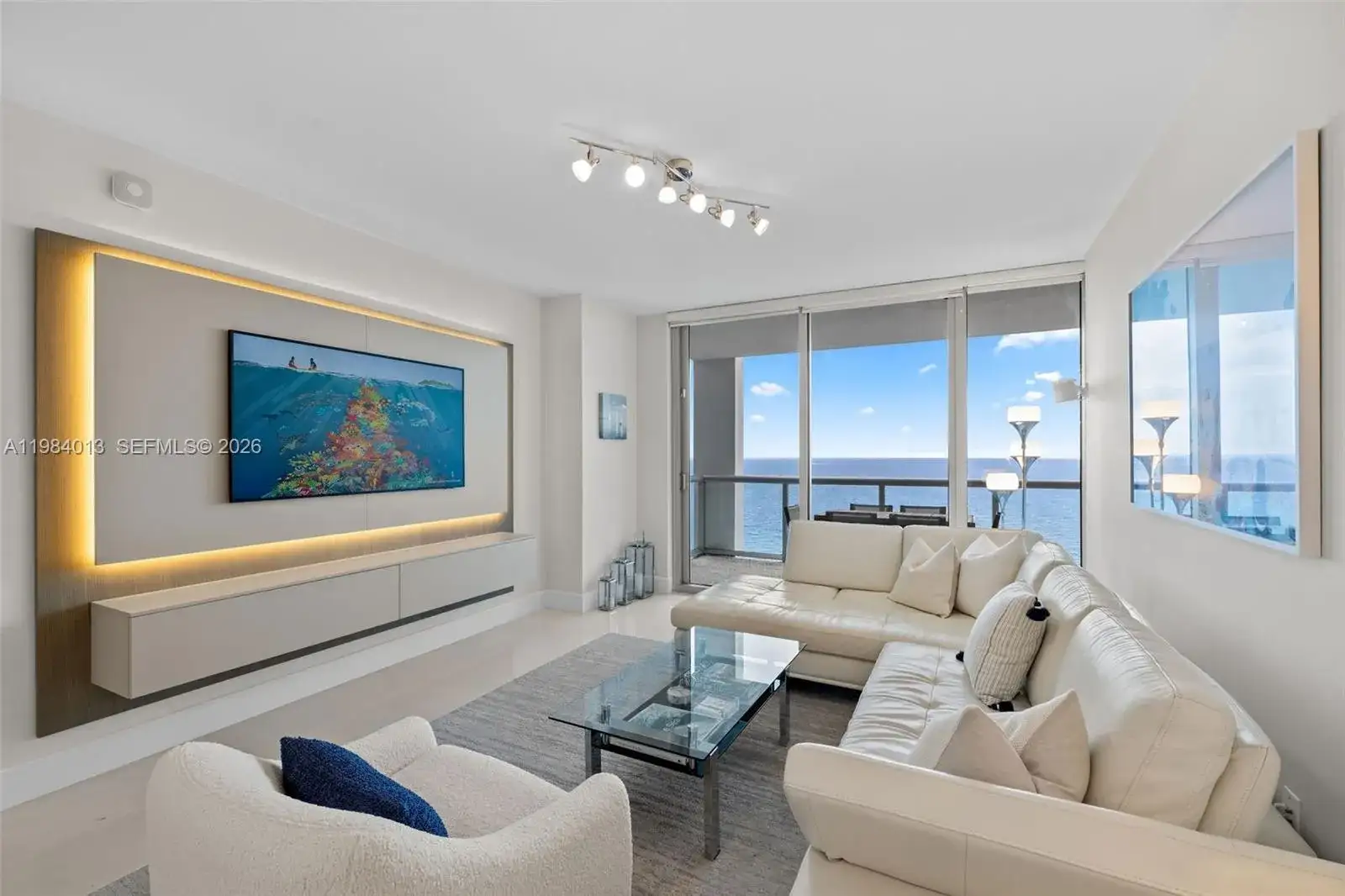 6799 Collins Ave # 1404, Miami Beach FL 33141 photo 3