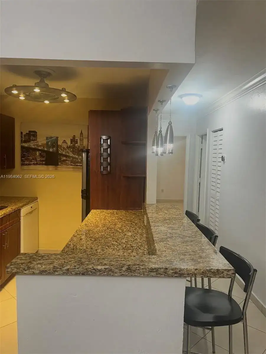 5505 NW 7th St # W315, Miami FL 33126 photo 4