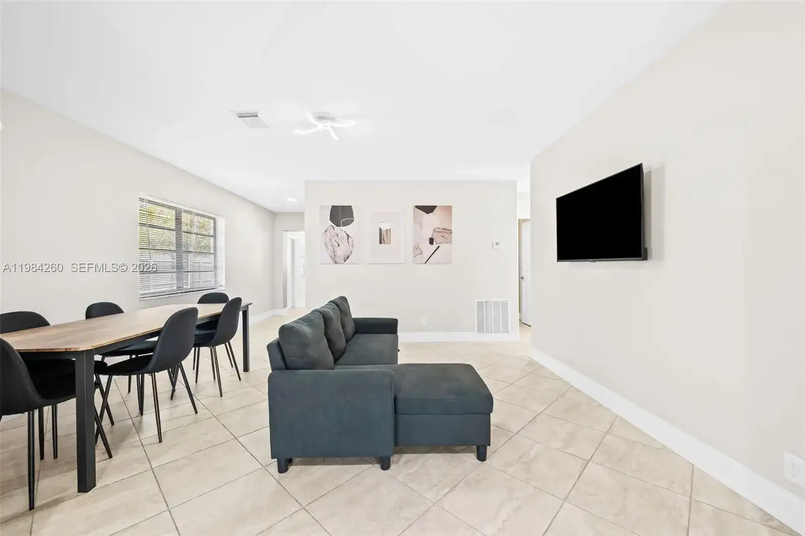 864 NW 16th Ter, Fort Lauderdale FL 33311 photo 4