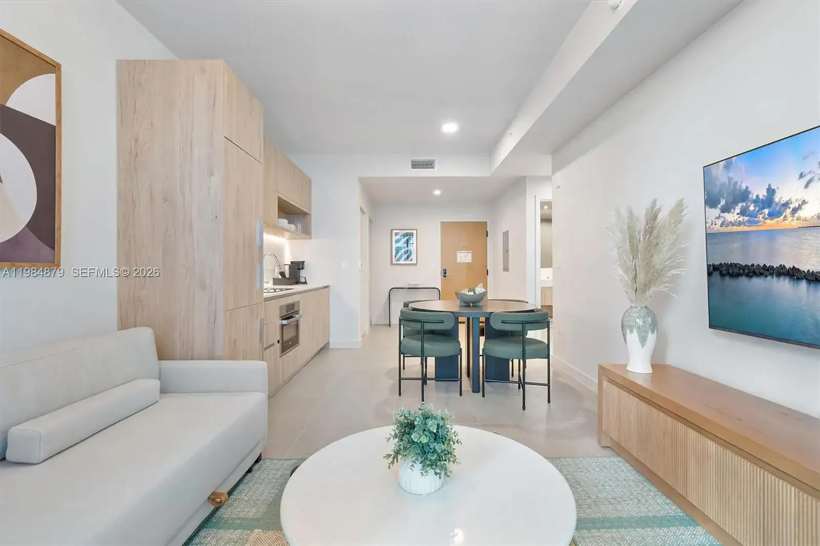 11 NE 6th St # 1805, Miami FL 33132 photo 3