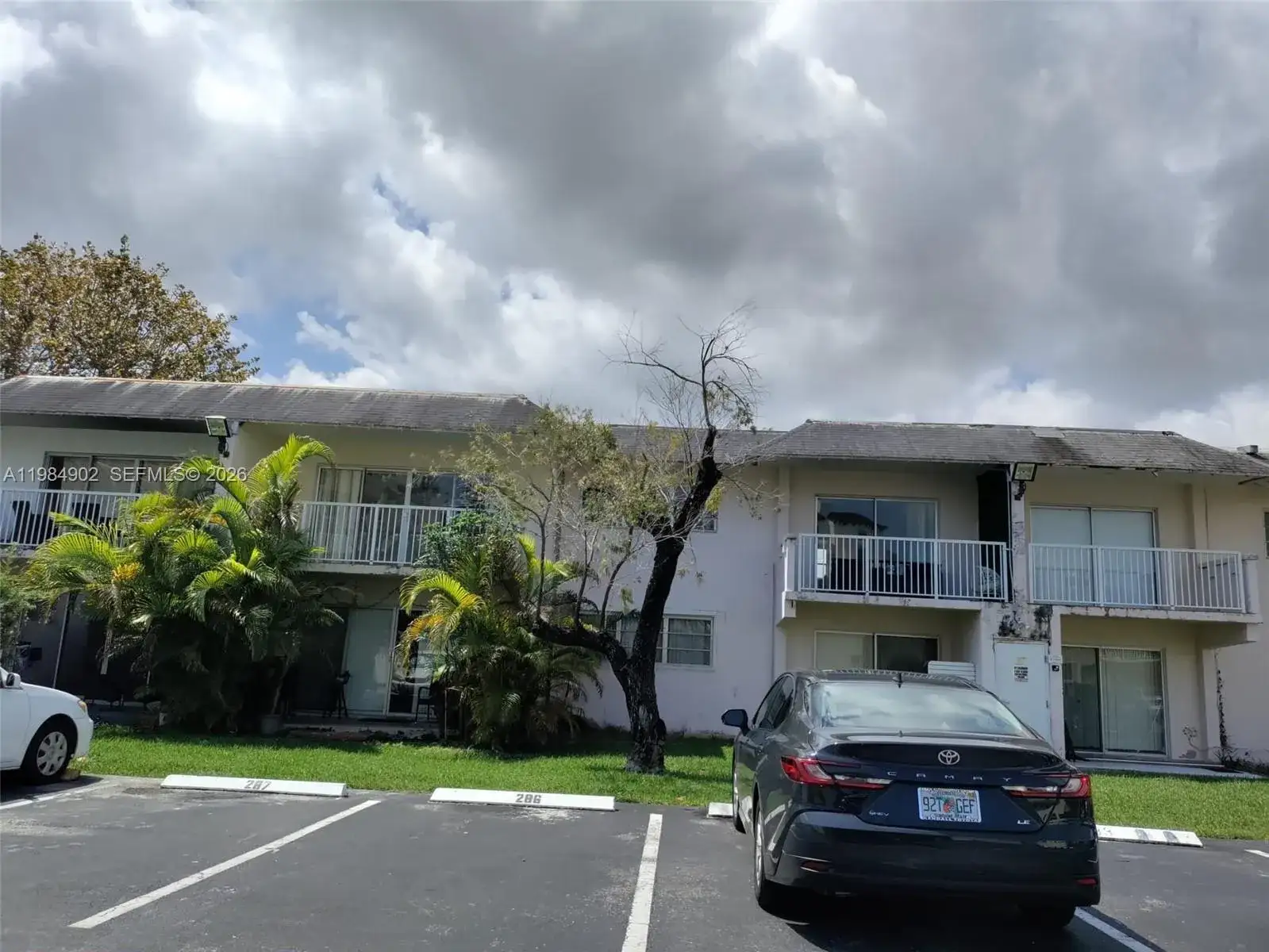 7340 SW 82nd St # C205, Miami FL 33143 photo 2