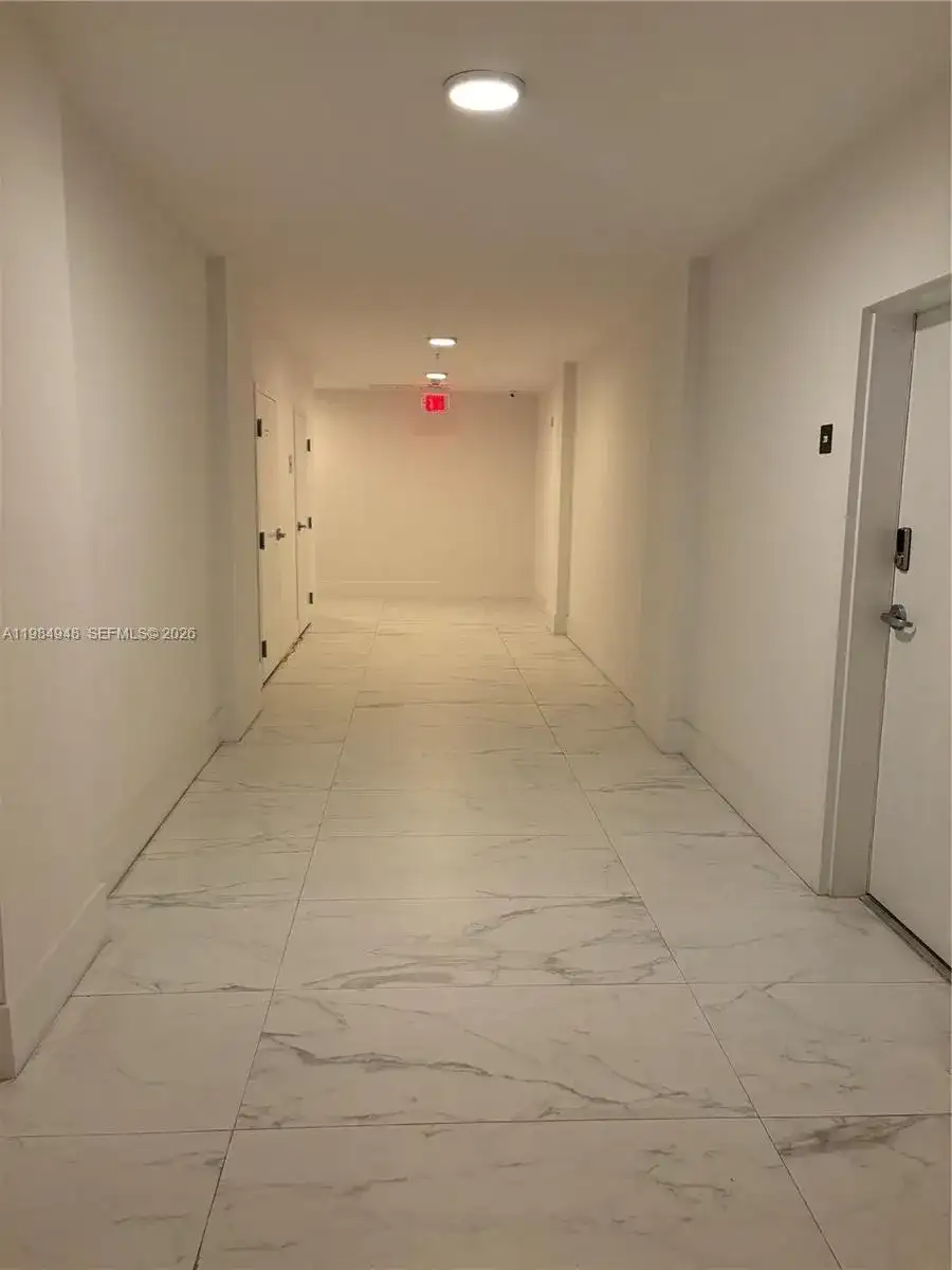 10950 NW 82nd St # 319, Doral FL 33178 photo 3