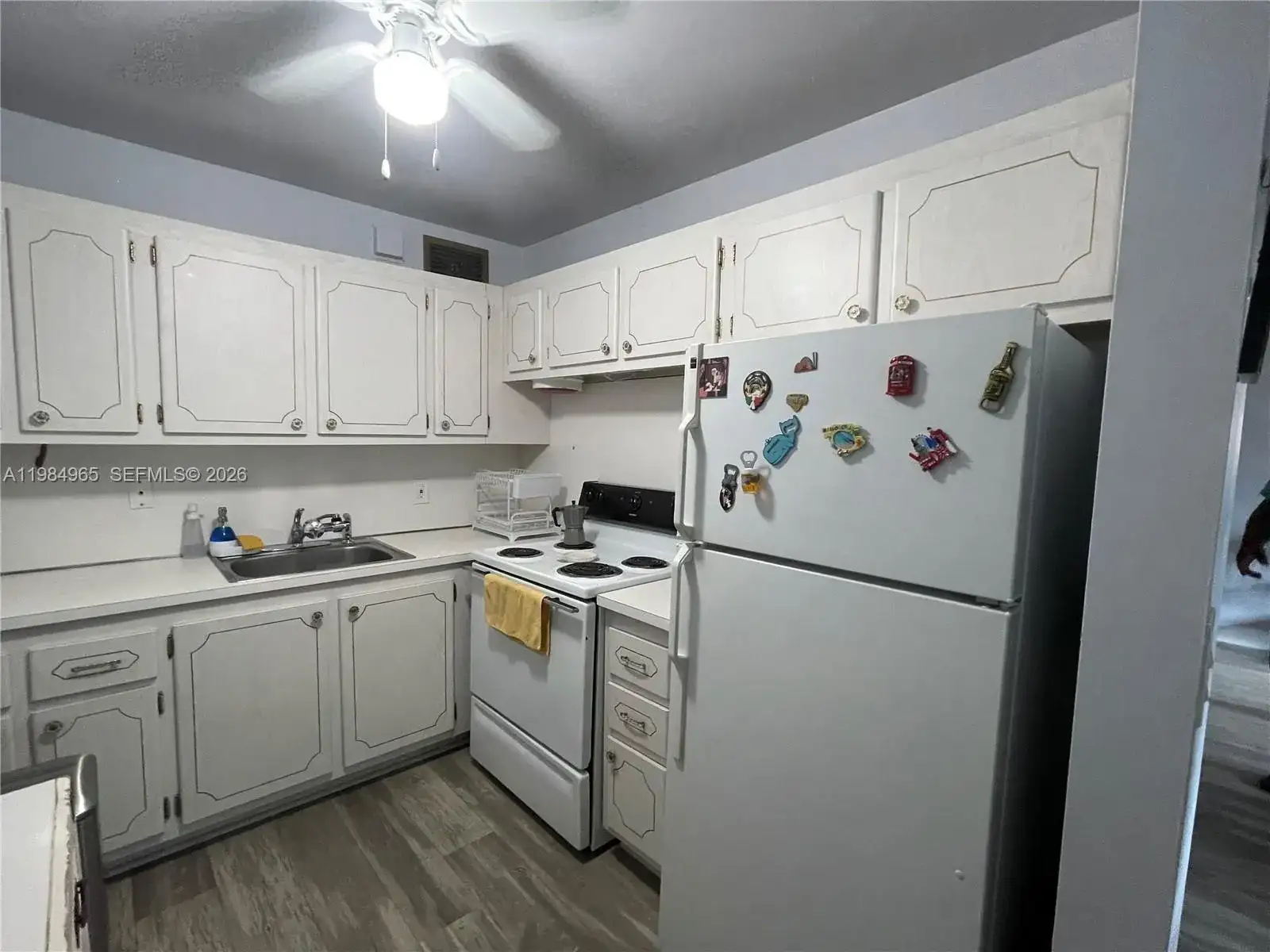279 Markham M # M, Deerfield Beach FL 33442 photo 4