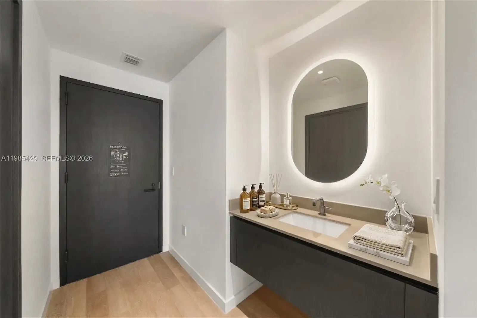 20 NE 11 ST # 2306B, Miami FL 33132 photo 3