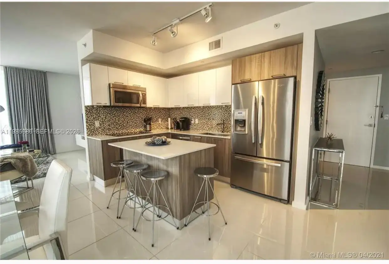 5300 Paseo Blvd   Unit 401, Doral FL 33166 photo 2