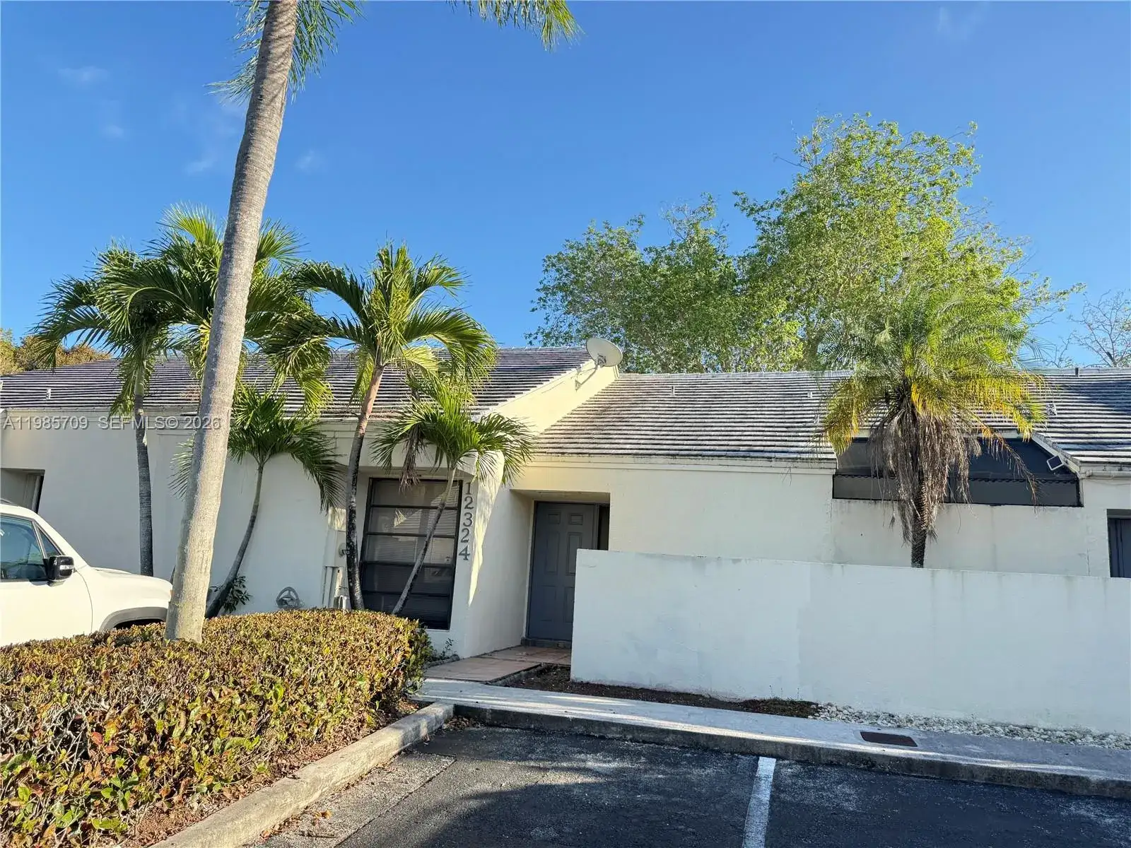 12324 SW 148th Ter, Miami FL 33186 photo 2