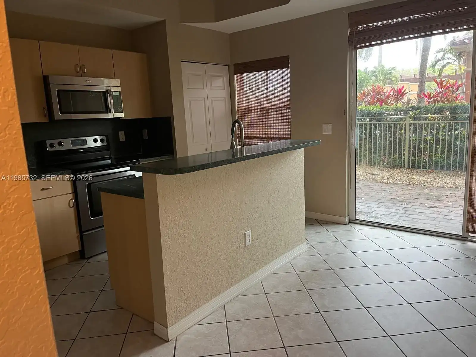 4952 Tradewinds Ter # 506, Dania Beach FL 33312 photo 3