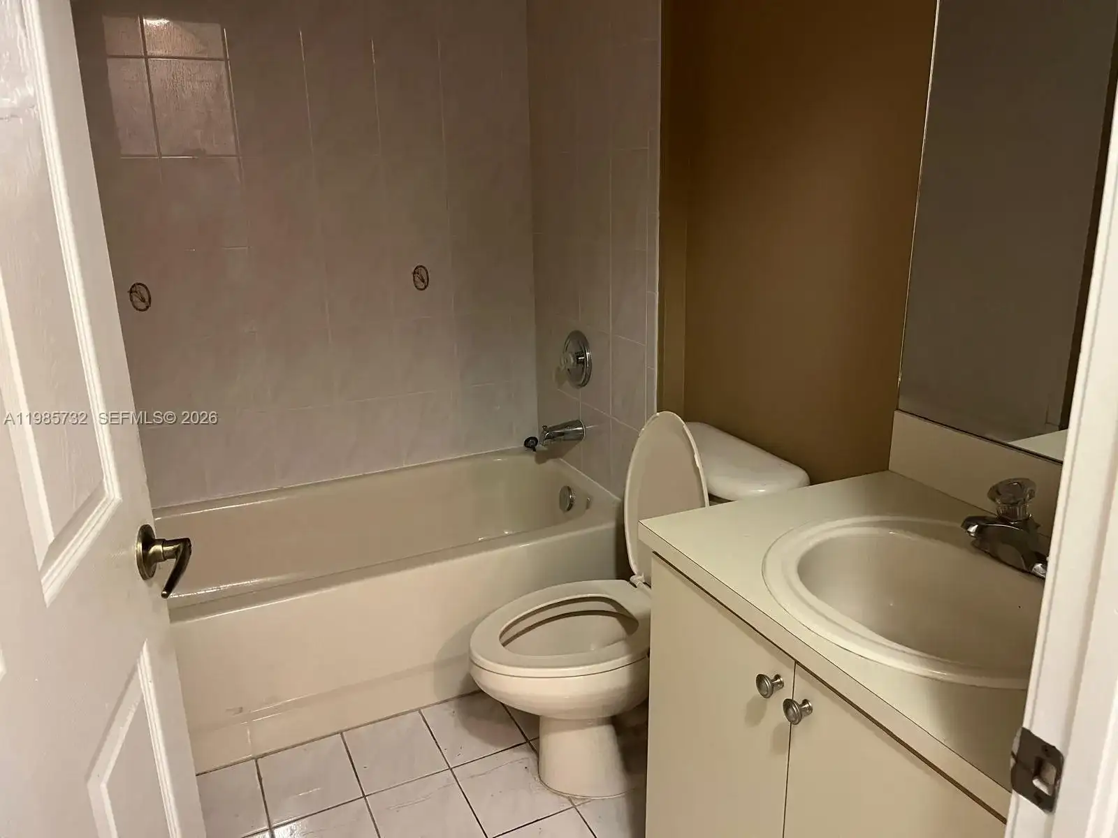 4952 Tradewinds Ter # 506, Dania Beach FL 33312 photo 4