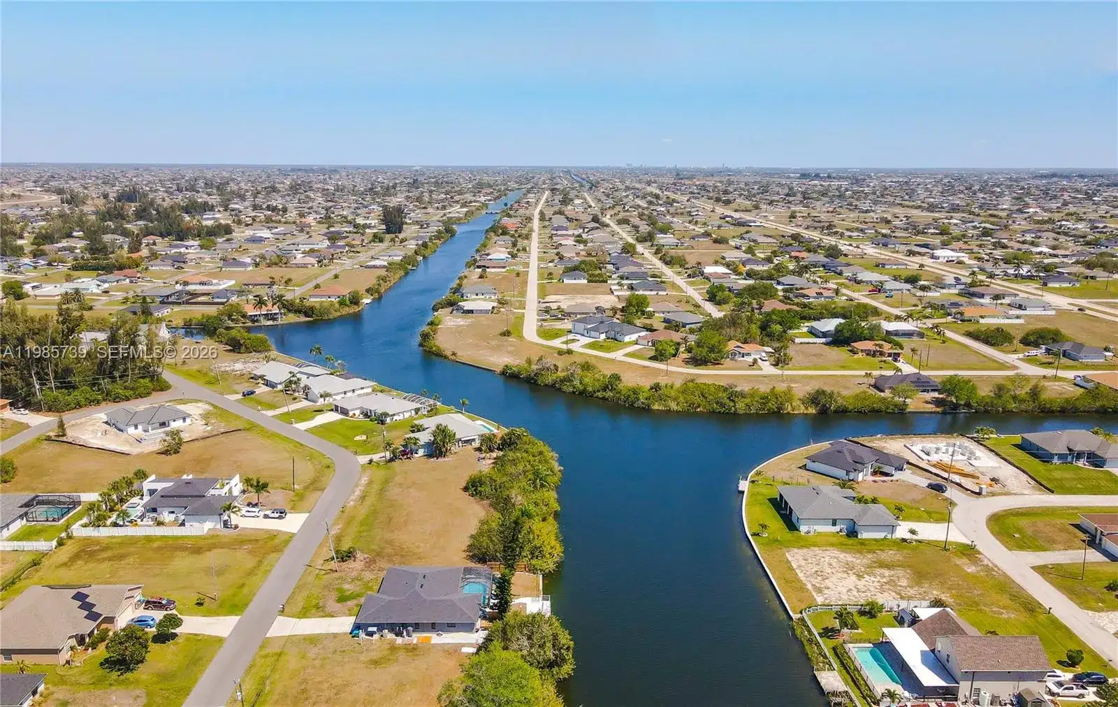 2908 NW 9TH TER, Cape Coral FL 33993 photo 2