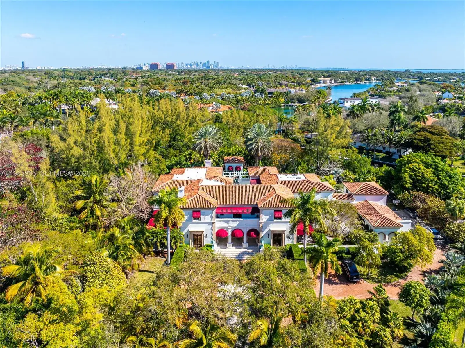 9401 Journeys End Rd, Coral Gables FL 33156 photo 2