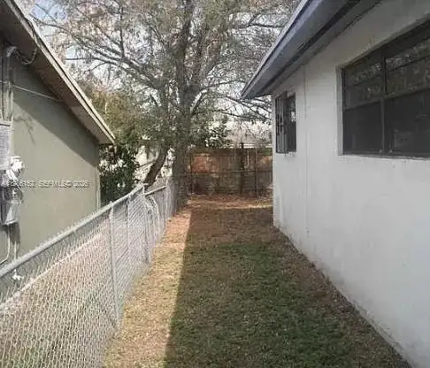 1941 NW 152nd Ter, Miami Gardens FL 33054 photo 5