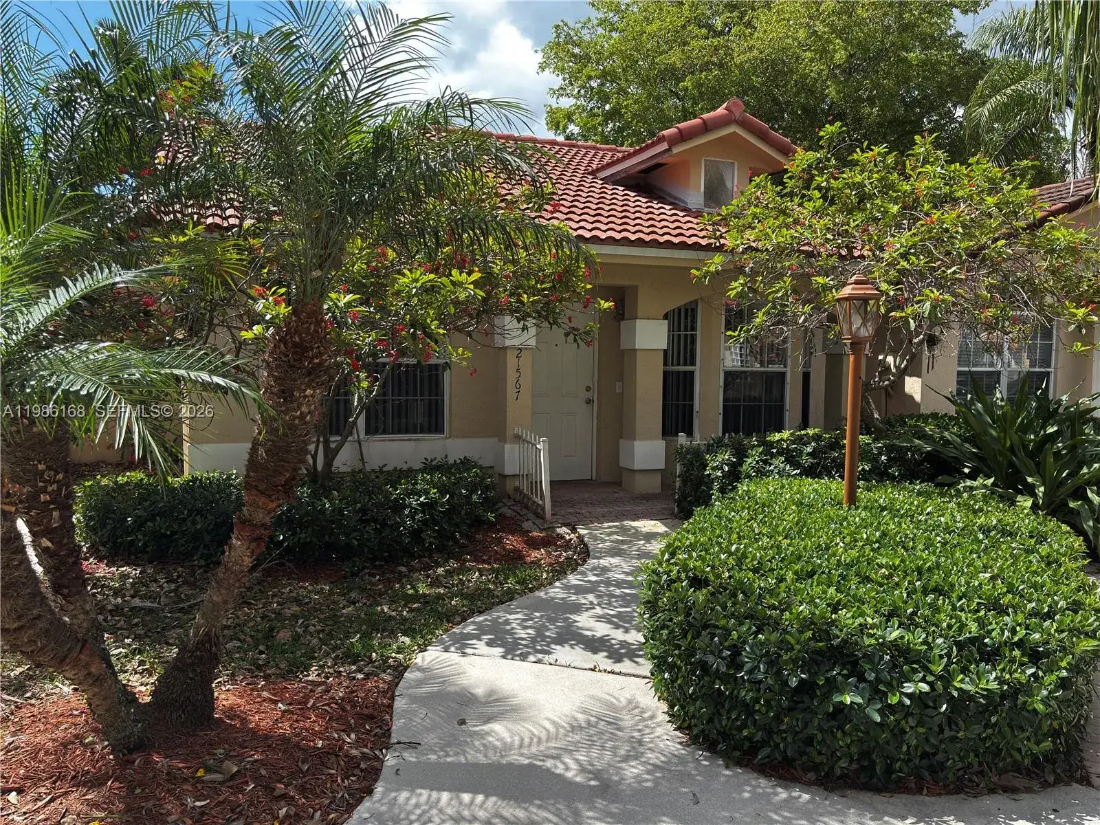 21567 SW 87th Ct, Cutler Bay FL 33189 photo 2