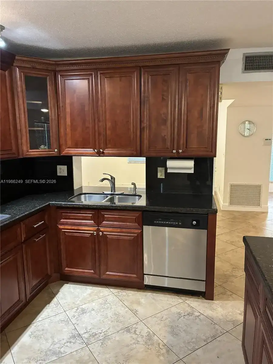 8791 Holly Ct # 103, Tamarac FL 33321 photo 2