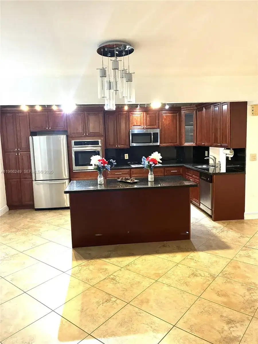 8791 Holly Ct # 103, Tamarac FL 33321 photo 5