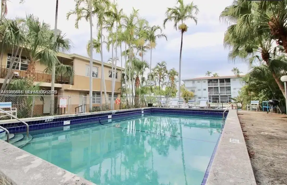 645 NE 77th St # 16, Miami FL 33138 photo 4