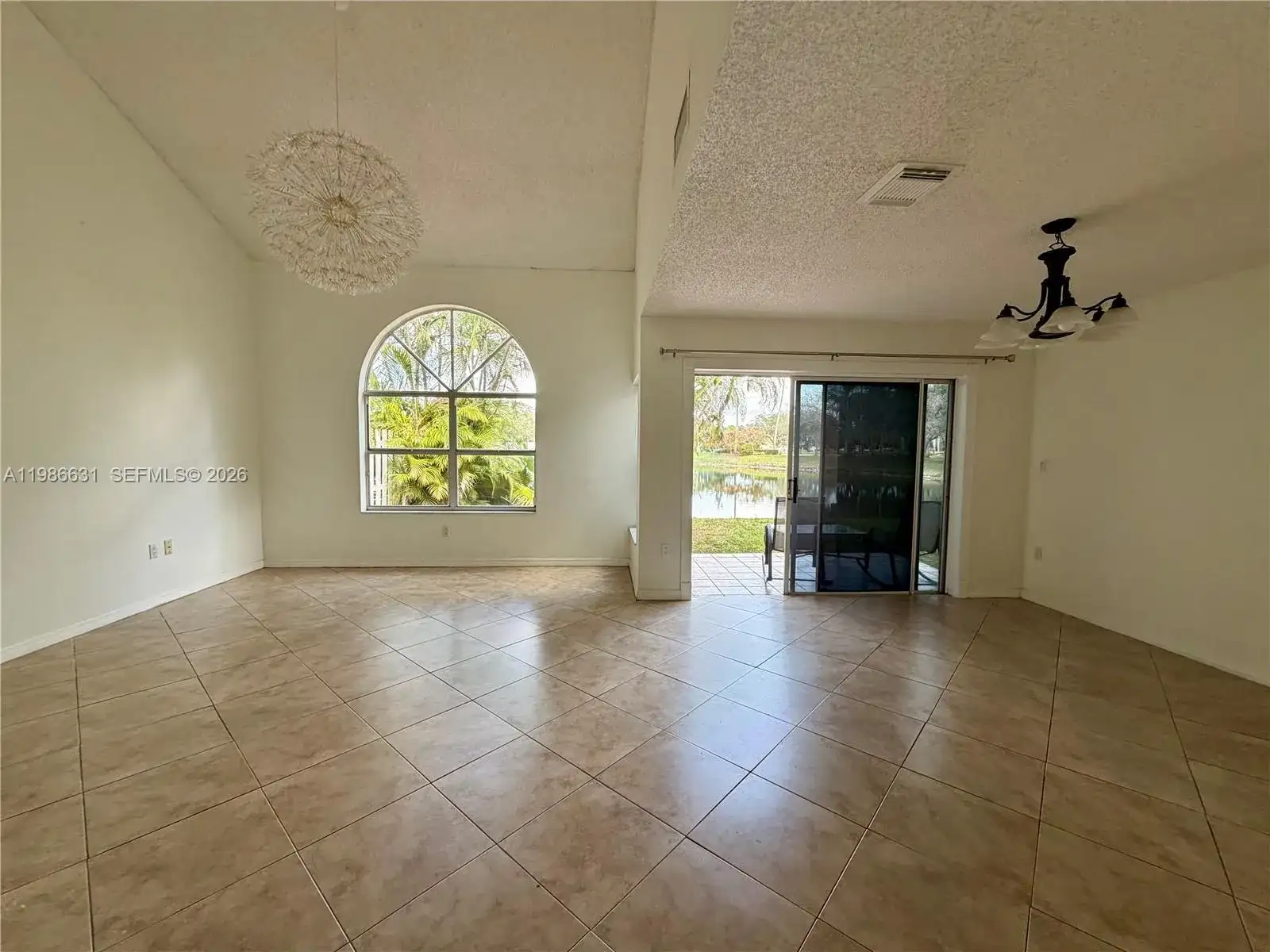 12619 NW 11th Pl, Sunrise FL 33323 photo 3