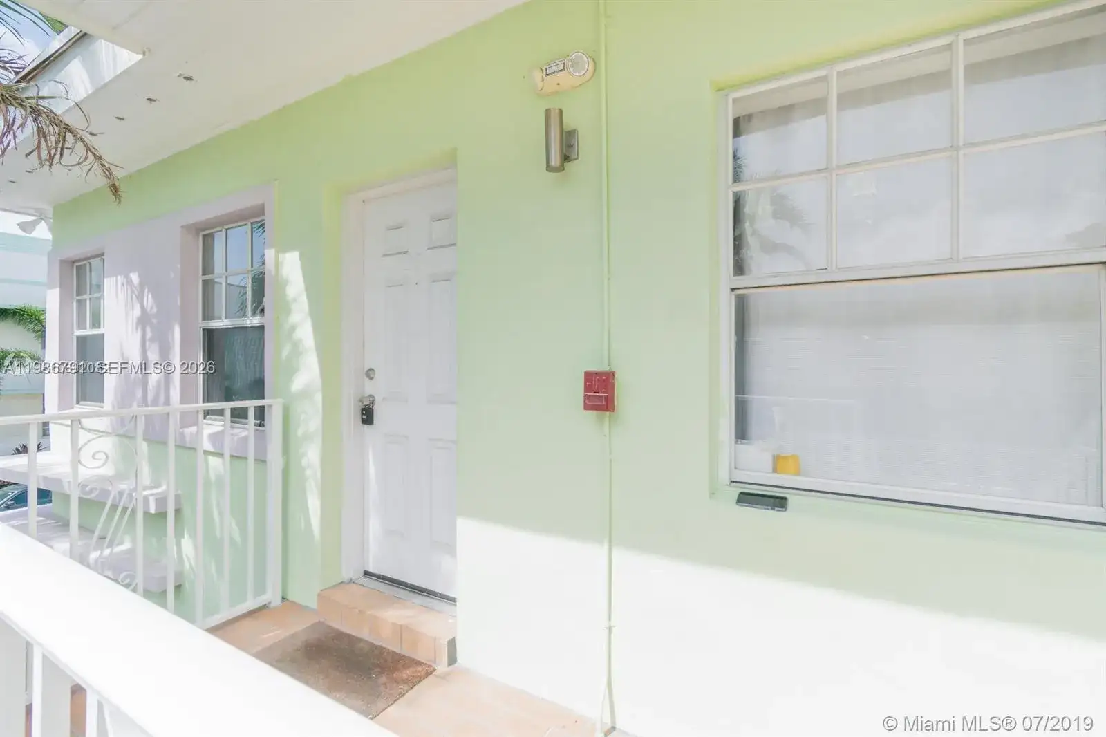 915 8th St # 201, Miami Beach FL 33139 photo 3