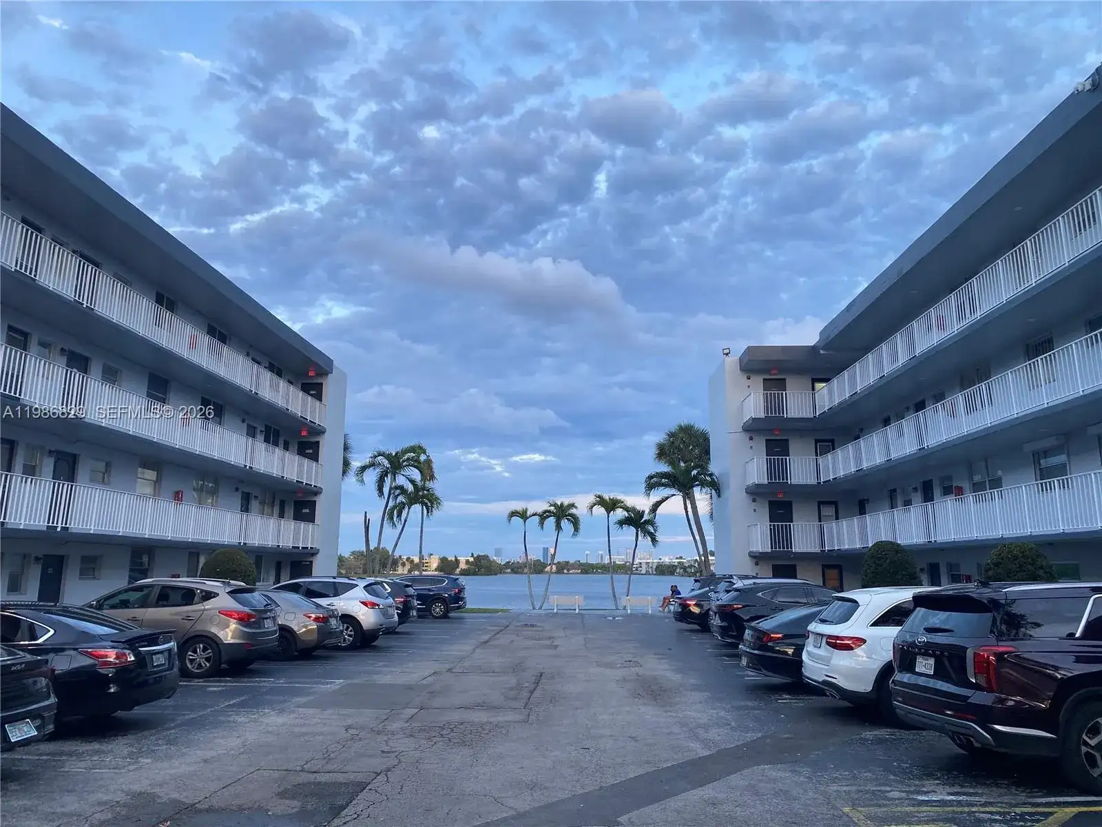 443 NE 195th St # 436, Miami FL 33179 photo 3