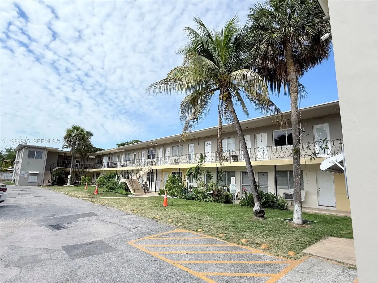 70 NW 77th St # 9, Miami FL 33150 photo 3