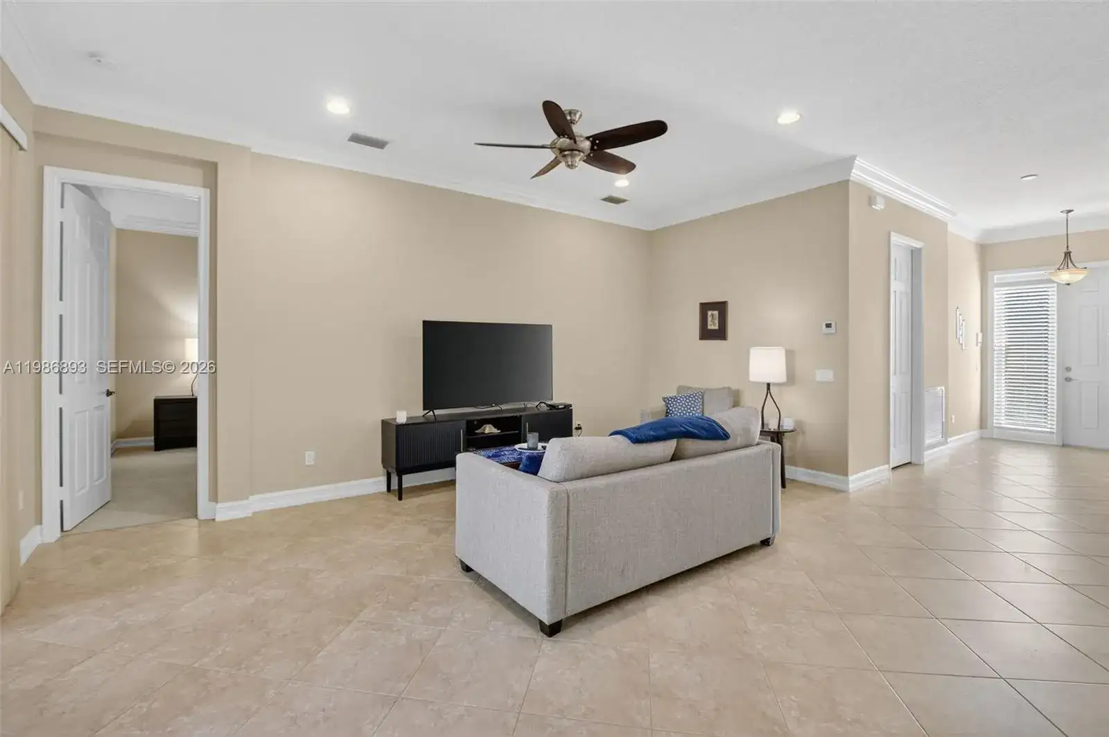 6833 Watertown Dr, Boynton Beach FL 33437 photo 5